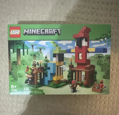 LEGO Minecraft The Parrot Houses 21282 Complete Set 535pcs 8+ Brick Separator