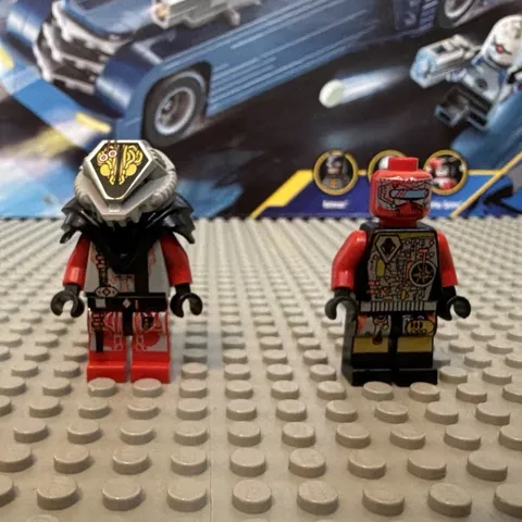 LEGO Technodroid Minifigures Lot of 2 w/ Helmet Accessory READ DESCRIPTION