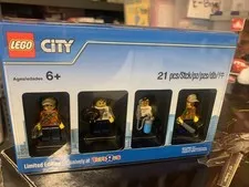 LEGO City JUNGLE MINIFIGURE COLLECTION 21pc Toys R Us 5004940 NEW 4 Minifigs A09