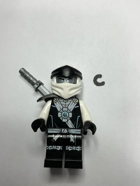 LEGO Ninjago Legacy Zane, Black Robe Minifigure 71738 Njo635