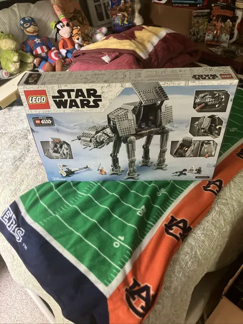 LEGO Star Wars AT-AT 75288, 1267 Pieces, 40th Empire Strikes Back, 10+ Sealed
