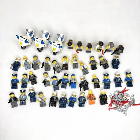 Large Lot LEGO CITY Police Minifigure 41 Cops Robbers Prisoners 3 Motorcycles