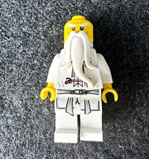 LEGO Minifigure White Robe Outfit Long White Beard Yellow Head Plastic