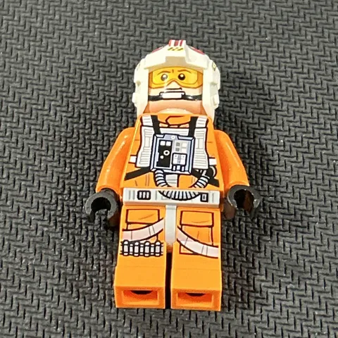 Lego Star Wars Luke Skywalker Minifigure 75218 Pilot Dual Molded Helmet  