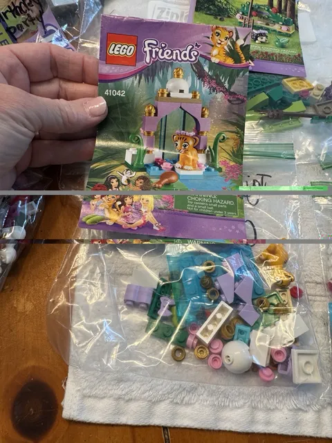LEGO Friends 41042 Jungle Bridge Rescue Polybag Bulk Parts Lot w/ Manual
