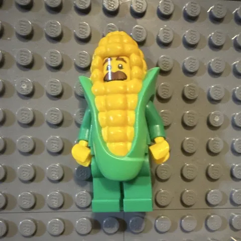 LEGO Minifigures Corn Cob Guy series 17