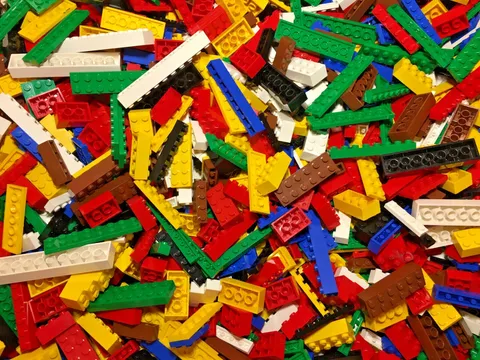 LEGO LOT 100 piece ALL BRICKS & PLATES Building Blocks Mixed Sizes & Colors 