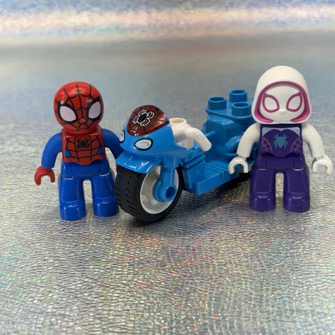 Lego Duplo Spiderman & Motorcycle Spider Gwen Stacy