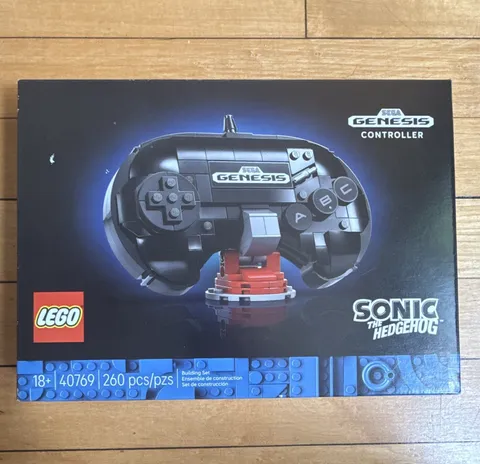 LEGO Sonic the Hedgehog SEGA Genesis Controller 40769 Set 260pcs 18+