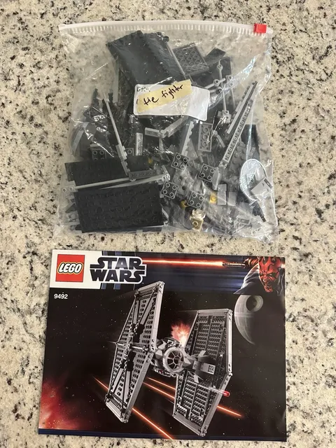 LEGO Star Wars: TIE Fighter (9492)