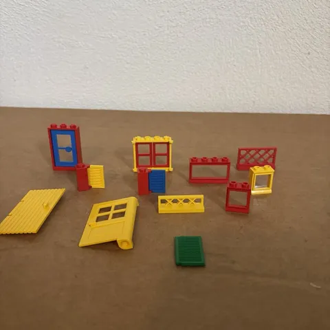 Lego Door Window Shutter Lattice Fence Pieces CHOOSE YOUR PIECES Vintage