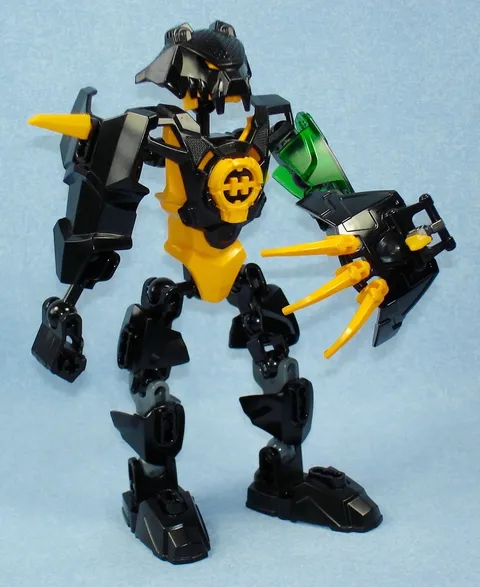Hero Factory 2183 STRINGER 3.0 - Complete Lego Bionicle Figure with all Weapons