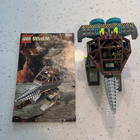 LEGO Rock Raiders - Granite Grinder (4940) + Manual Complete