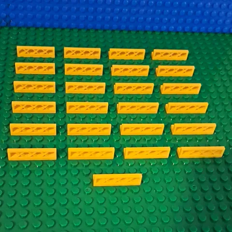 LEGO Yellow Lattice Fence 1x4x1. Lot Of 25. Excellent Condition.