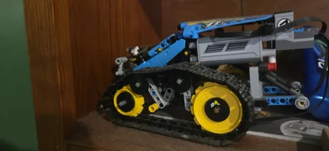 LEGO Tracked Vehicle/Tank Assembled Build - Yellow Wheels, Blue/Gray