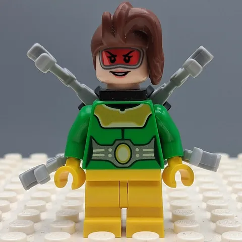 Lego Super Heroes Doc Ock - Female, Medium Legs Minifigure sh0796