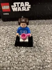 LEGO Star Wars Princess Leah Ugly Christmas Sweater Minifigure.