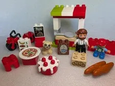 LEGO Duplo 10927 Pizza Stand Set With Some Replacements And Extras