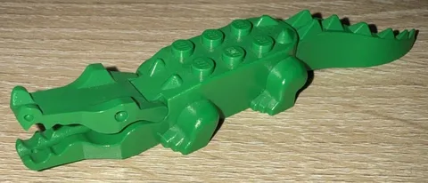 LEGO Green Alligator Crocodile Animal Minifigure Mouth Opens & Closes Genuine
