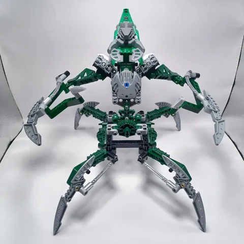 LEGO Bionicle - Nidhiki - Set #8622 - Complete w/out Disk