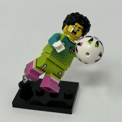 Lego Soccer Goalkeeper Minifigure Goalie Collectible Series 29 CMF Complete