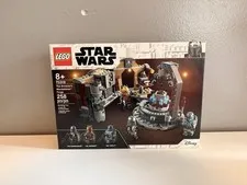 LEGO Star Wars: The Armorer's Mandalorian Forge (75319)