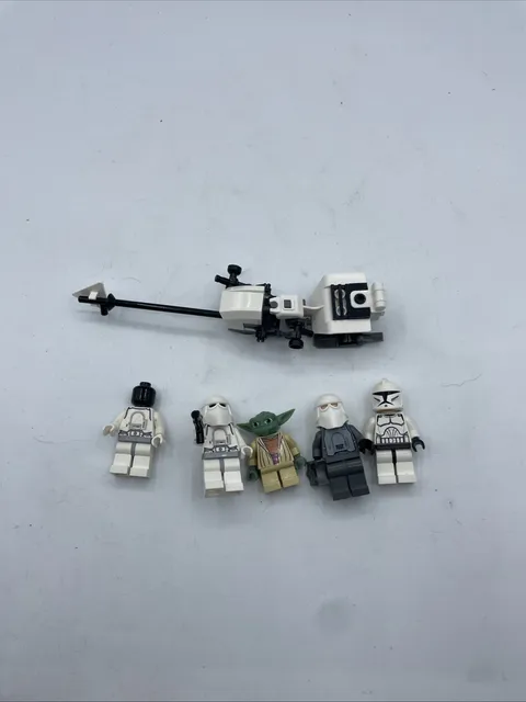 LEGO Star Wars Mini Fig  Lot Yoda - Clone Wars sw0219 4x Troopers