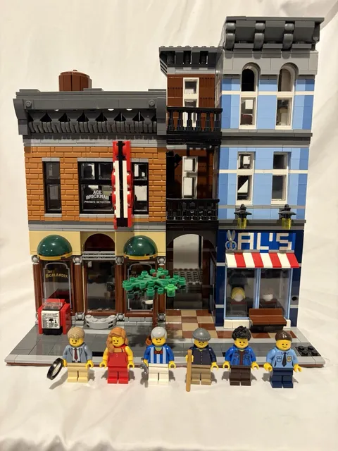 LEGO Creator: Detective's Office 10246 (99% Complete)