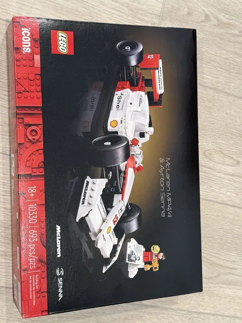 LEGO Icons: Mclaren Mp4/4 & Ayrton Senna (10330)