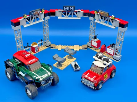 LEGO 1967 Mini Cooper's Rally & 2018 MINI John Cooper Works Buggy-75894 No Figs