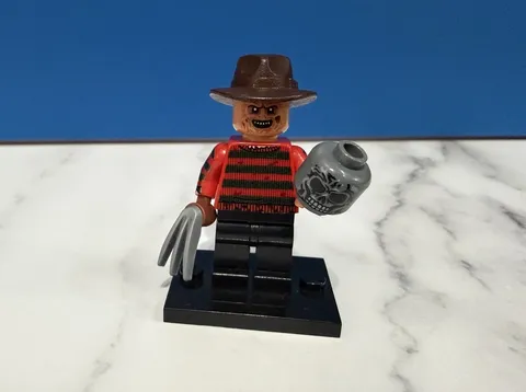 LEGO Freddy Krueger Horror Custom Nightmare Elm Street Minifigure w/ Skull