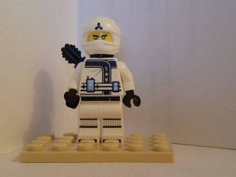 LEGO NINJAGO-Zane Minifigure w/Quiver-SET 70631 GARMADON'S VOLCANO LAIR