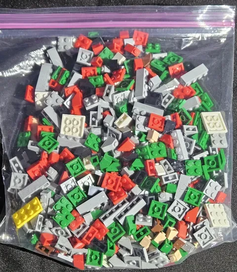 LEGO Bulk Lot 1 lb+ 500+ Pcs Mixed Bricks Plates Slopes Red Green Gray MOC New