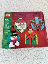 LEGO Christmas Ornament Selection Set 40744 - 153 pcs