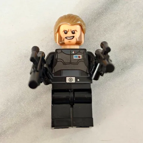 LEGO Star Wars Agent Kallus Minifigure w/ 2 Blasters Accessories (3pc)