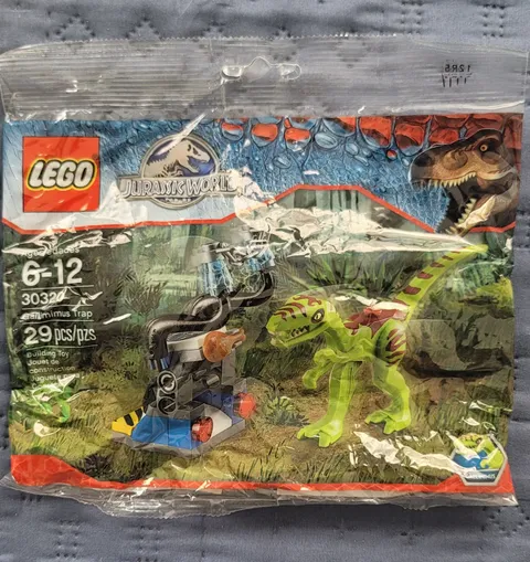 2015 Lego Jurassic World Set #30320 - GALLIMIMUS REX (New Sealed Polybag)