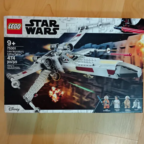 LEGO Star Wars 75301 Luke Skywalker's X-Wing Fighter Set 474pcs Ages 9+