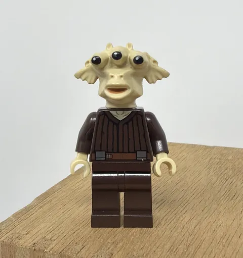 LEGO Star Wars Minifigure Ree-Yees sw0483 Set75020 Jabba's Sail Barge *Cracked*