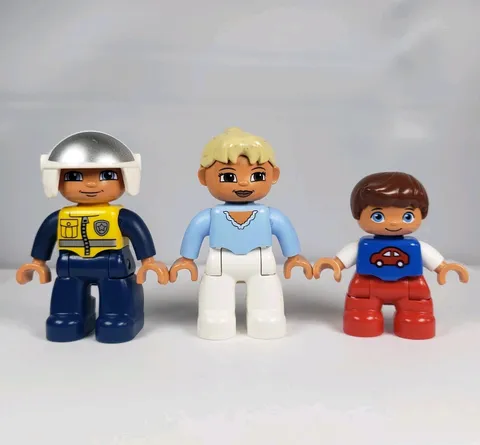 Lego Duplo Figures Lot Of 3 Miscellaneous Police Man, Woman And Child