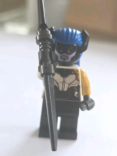 Lego Proxima Midnight Sh500 Minifigure Set 76104 Avengers Marvel Super Heroe Ret