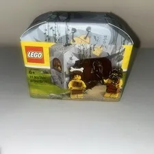 LEGO Iconic Cave Set 5004936 Caveman Cavewoman Minifigure Collection Promo New