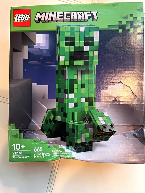 LEGO Minecraft The Creeper 21276 Complete Set 665 pcs Ages 10+