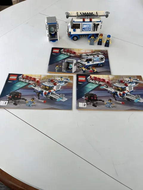 LEGO The LEGO Movie: The Flying Flusher (70811)