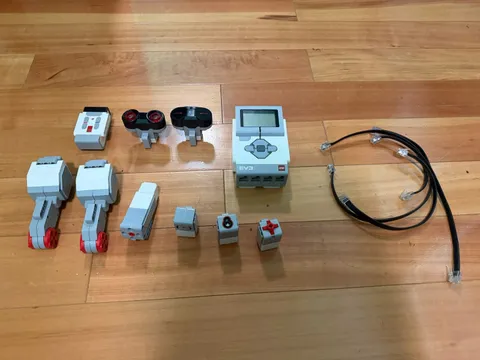lego robotics mindstorms ev3 Brick, Motors, Sensors, Cables