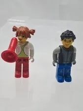 Set of 2 Lego  4 Juniors Max & Tina minifigures w bonus megaphone