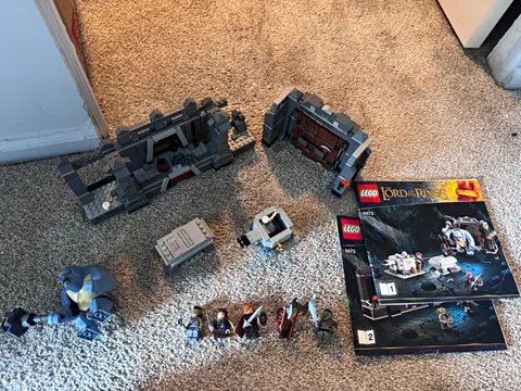 LEGO Lord of the Rings The Mines of Moria 9473 Complete Set 776pc No Box