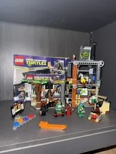 LEGO Teenage Mutant Ninja Turtle Lair Attack #79103 Complete with Manual No Box