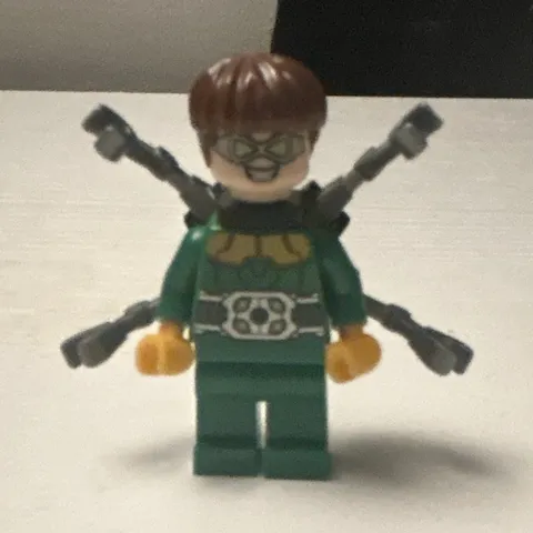 LEGO Minifigure Green Outfit, Brown Hair, Backpack Accessory w/ 4 Gray Arms