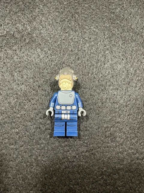 LEGO Star Wars Admiral Raddus Minifigure sw0816 Rogue One 75172 Figure Only