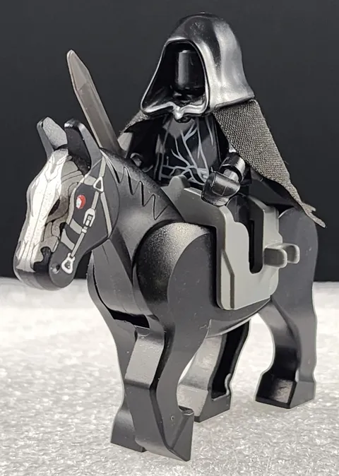 LEGO Lord of the Rings Ringwraith Nazgul Minifigure with Black Horse 9472
